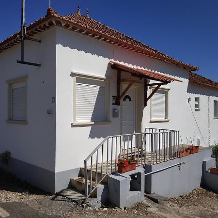 Casa 4 Estacoes Villa Batalha Bagian luar foto